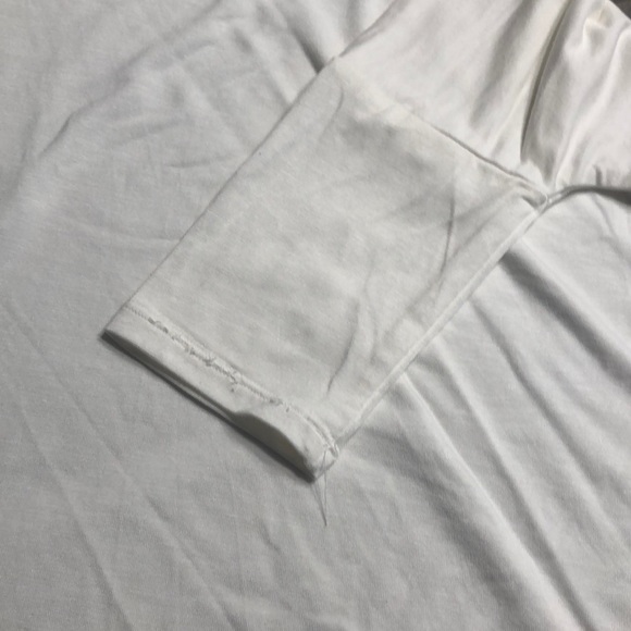 NEW! White Oversized Asymmetrical Top. Medium. - Picture 8 of 8